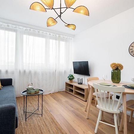 Kairos Apartments - Silver - Darmowy Parking, Scisle Centrum Γκλίβιτσε Εξωτερικό φωτογραφία