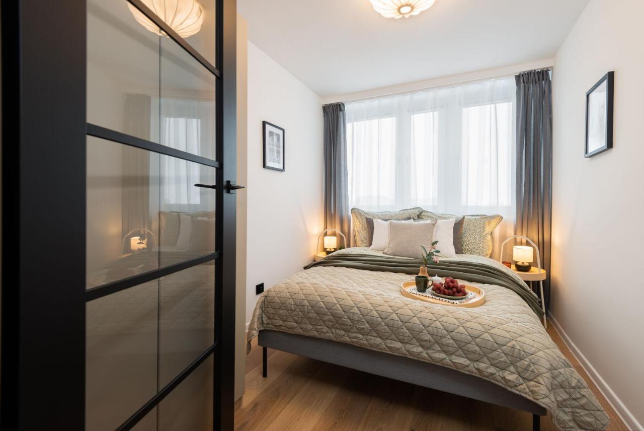 Kairos Apartments - Silver - Darmowy Parking, Scisle Centrum Γκλίβιτσε Εξωτερικό φωτογραφία