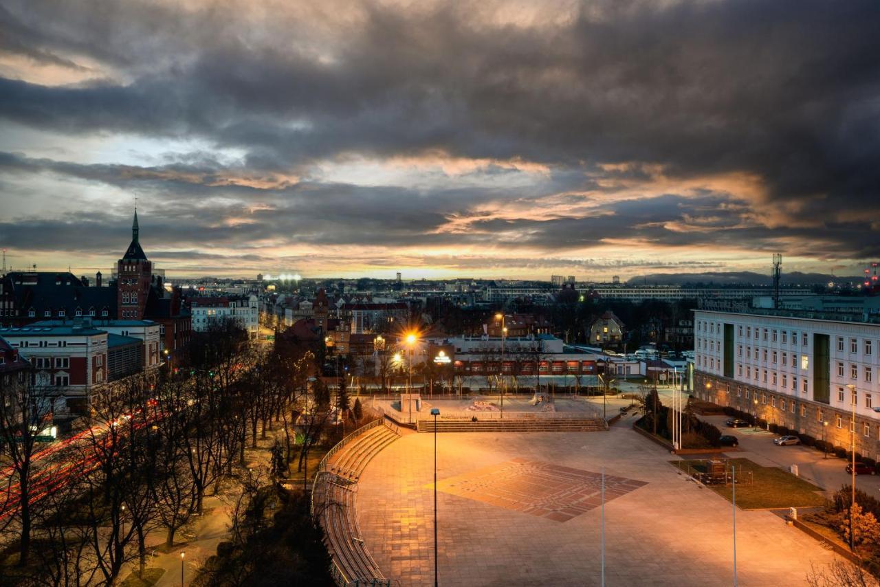 Kairos Apartments - Silver - Darmowy Parking, Scisle Centrum Γκλίβιτσε Εξωτερικό φωτογραφία