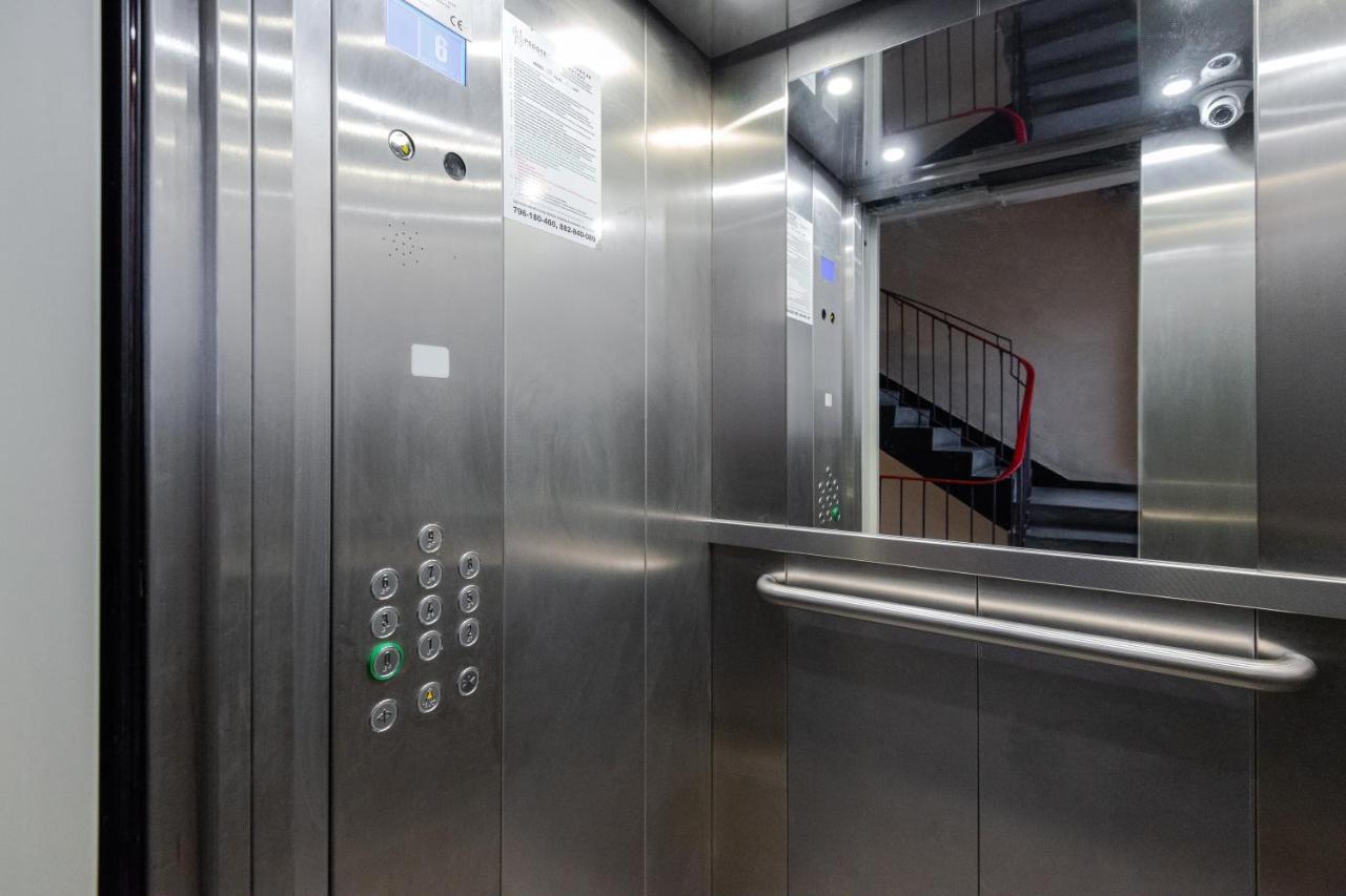Kairos Apartments - Silver - Darmowy Parking, Scisle Centrum Γκλίβιτσε Εξωτερικό φωτογραφία